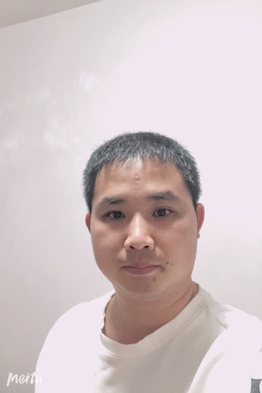 小梁的第一张照片--永安中老年相亲网